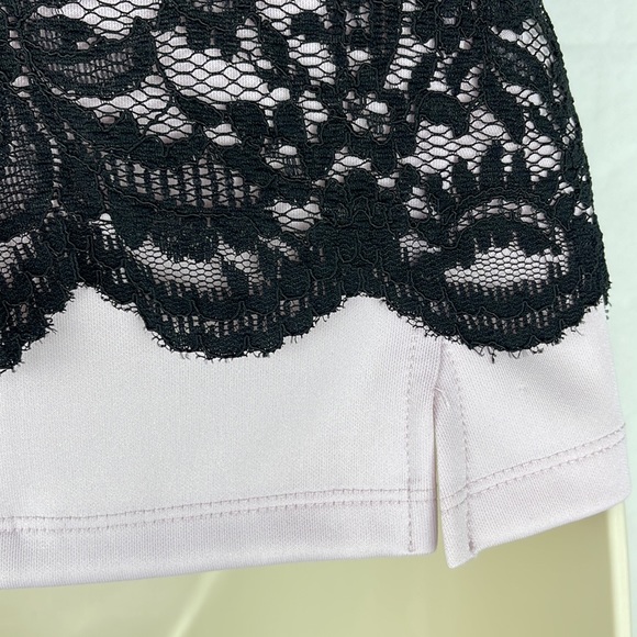 Robert Rodriguez Black Lace Over Lilac Top - Picture 7 of 8